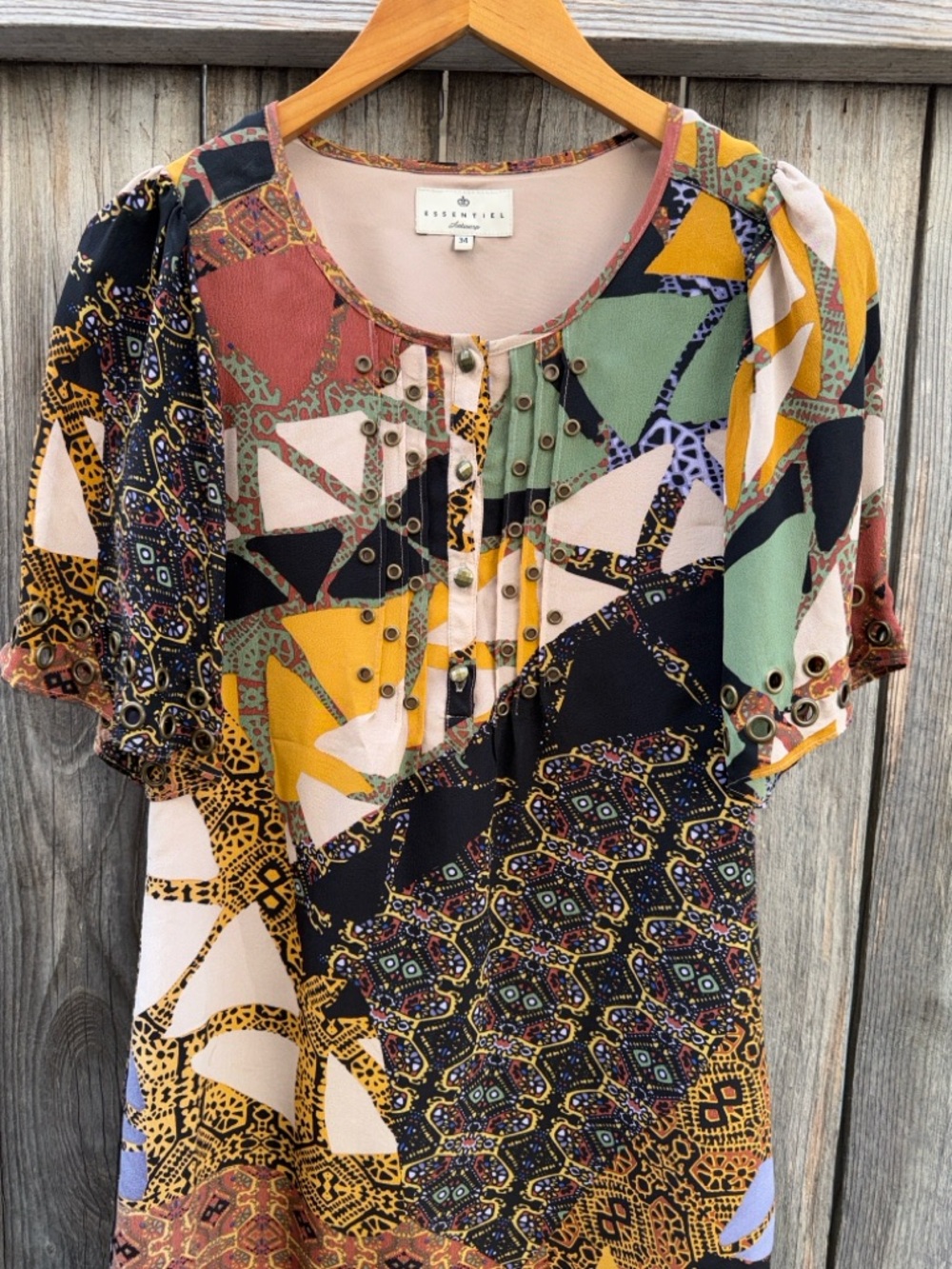 Essentiel Antwerp Silk Print
Shift Dress Size 34 / US4 - Picture 10 of 13